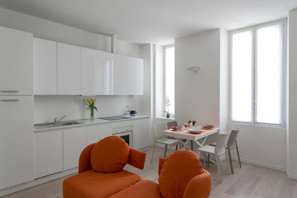 Italianway-San Rocco Second Floor Apartment มิลาน ภายนอก รูปภาพ